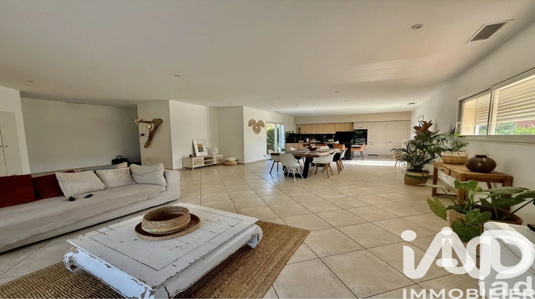 Ma-Cabane - Vente Maison Corneilla-la-Rivière, 225 m²