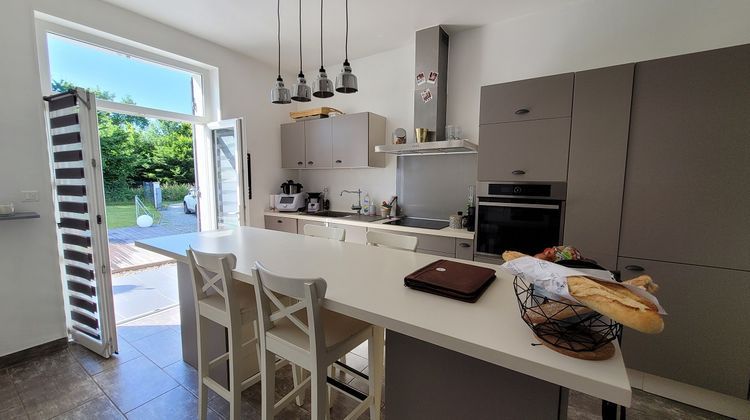 Ma-Cabane - Vente Maison Cornille, 145 m²