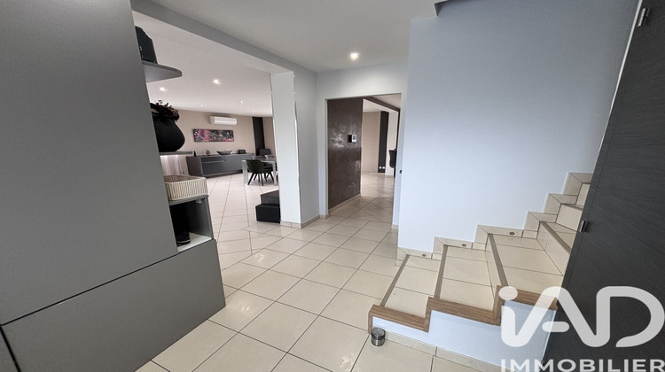 Ma-Cabane - Vente Maison Corny-sur-Moselle, 125 m²