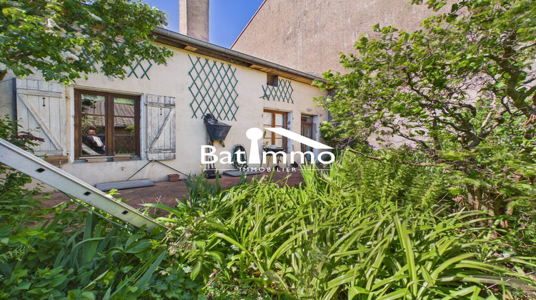 Ma-Cabane - Vente Maison Corny-sur-Moselle, 202 m²