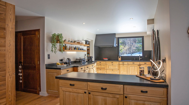 Ma-Cabane - Vente Maison CORRENCON-EN-VERCORS, 263 m²