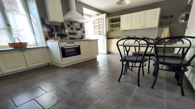 Ma-Cabane - Vente Maison COULANGES-SUR-YONNE, 172 m²