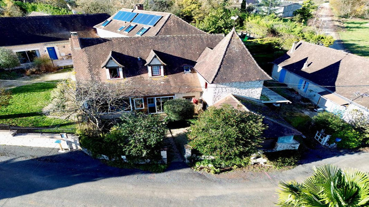 Ma-Cabane - Vente Maison COULAURES, 105 m²