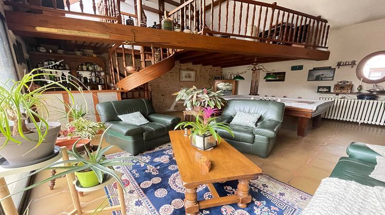 Ma-Cabane - Vente Maison COULOMMIERS, 308 m²