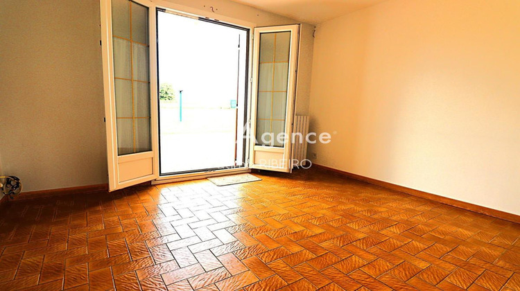 Ma-Cabane - Vente Maison COULOMMIERS, 75 m²