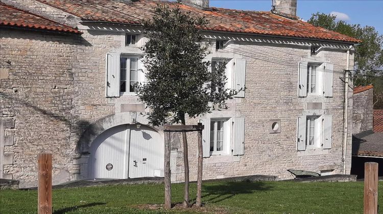 Ma-Cabane - Vente Maison Coulonges, 140 m²