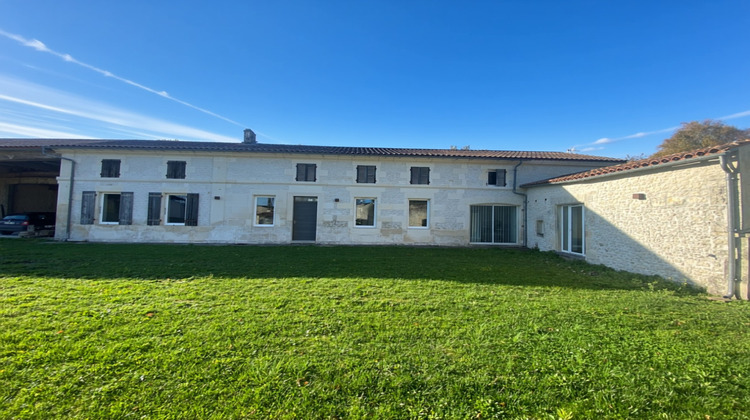 Ma-Cabane - Vente Maison Coulonges, 319 m²