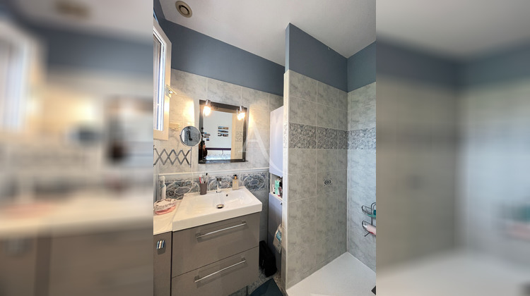 Ma-Cabane - Vente Maison COUR-CHEVERNY, 184 m²