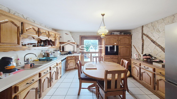 Ma-Cabane - Vente Maison Cour-Cheverny, 158 m²