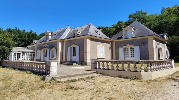 Ma-Cabane - Vente Maison COUR CHEVERNY, 200 m²