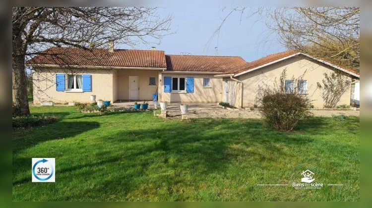 Ma-Cabane - Vente Maison Cour-et-Buis, 112 m²