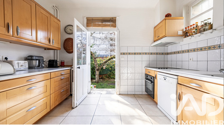 Ma-Cabane - Vente Maison Courbevoie, 155 m²