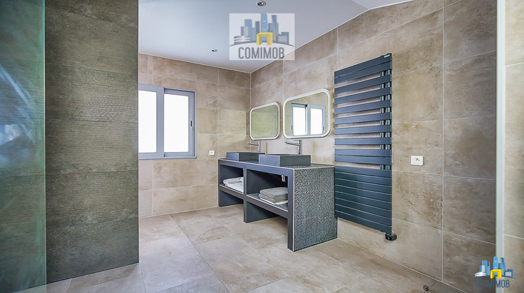 Ma-Cabane - Vente Maison Courbevoie, 170 m²