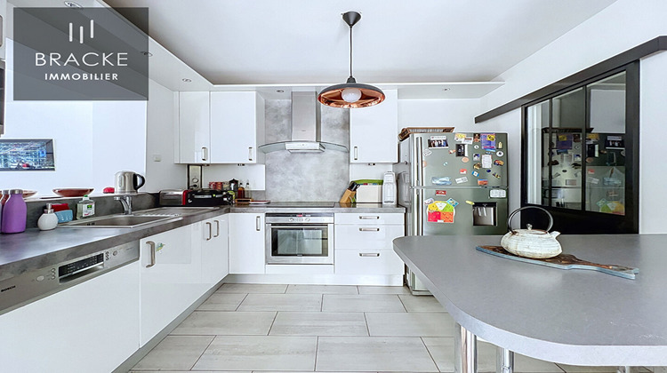 Ma-Cabane - Vente Maison COURBEVOIE, 166 m²