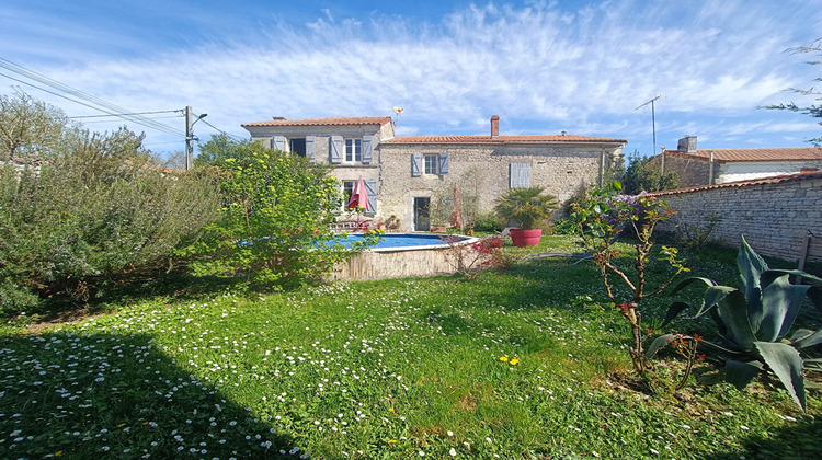 Ma-Cabane - Vente Maison COURBILLAC, 117 m²