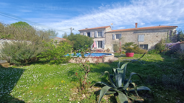 Ma-Cabane - Vente Maison COURBILLAC, 117 m²