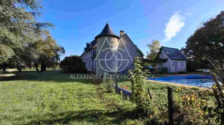 Ma-Cabane - Vente Maison COURCAY, 820 m²