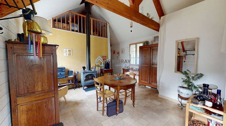 Ma-Cabane - Vente Maison COURCAY, 106 m²