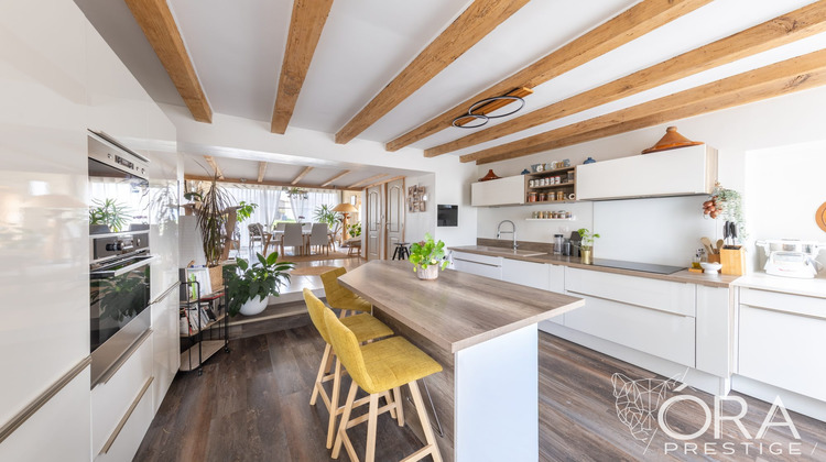 Ma-Cabane - Vente Maison Courcelles, 214 m²
