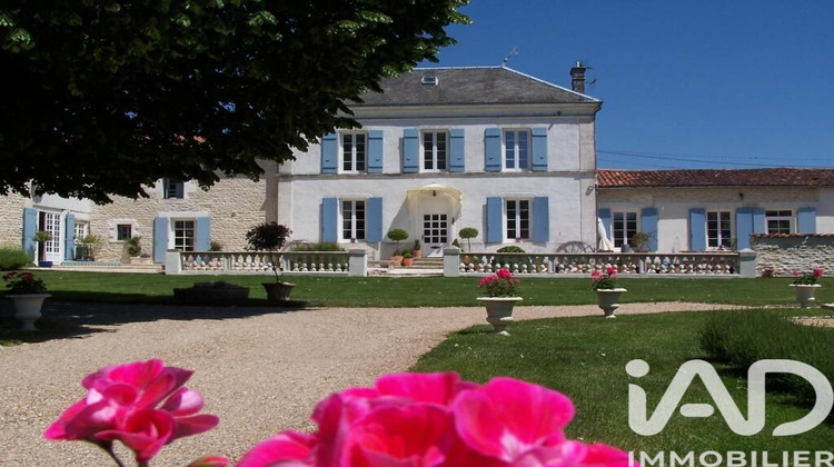 Ma-Cabane - Vente Maison Courcelles, 530 m²