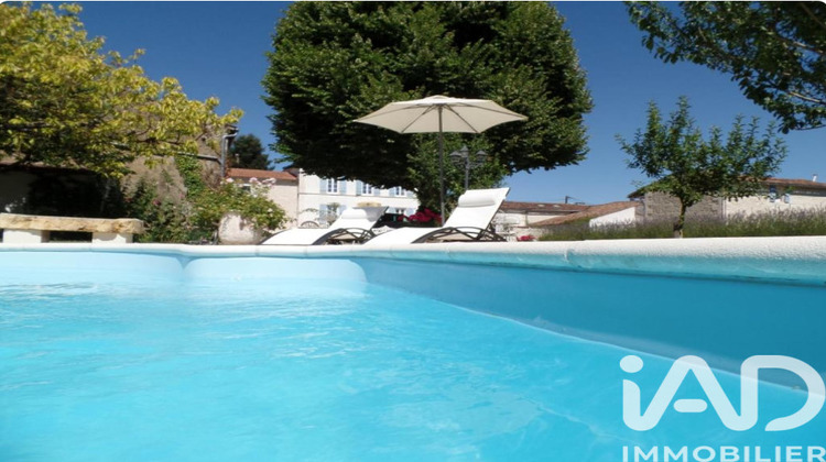 Ma-Cabane - Vente Maison Courcelles, 530 m²