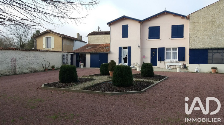 Ma-Cabane - Vente Maison Courcelles, 185 m²