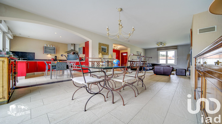 Ma-Cabane - Vente Maison Courcelles-Chaussy, 170 m²