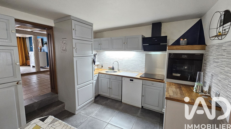 Ma-Cabane - Vente Maison Courcelles-Chaussy, 234 m²