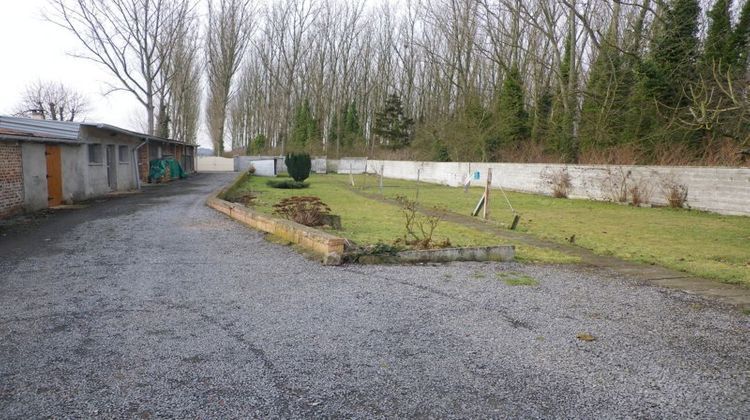 Ma-Cabane - Vente Maison COURCELLES-LES-LENS, 1 m²