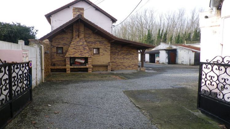 Ma-Cabane - Vente Maison COURCELLES-LES-LENS, 1 m²