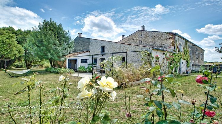 Ma-Cabane - Vente Maison COURCON, 282 m²