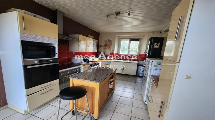Ma-Cabane - Vente Maison COURGENAY, 153 m²