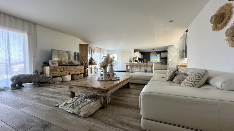 Ma-Cabane - Vente Maison Cournon-d'Auvergne, 236 m²