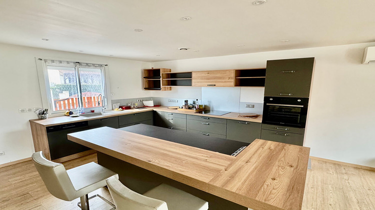 Ma-Cabane - Vente Maison COURNON-D'AUVERGNE, 120 m²