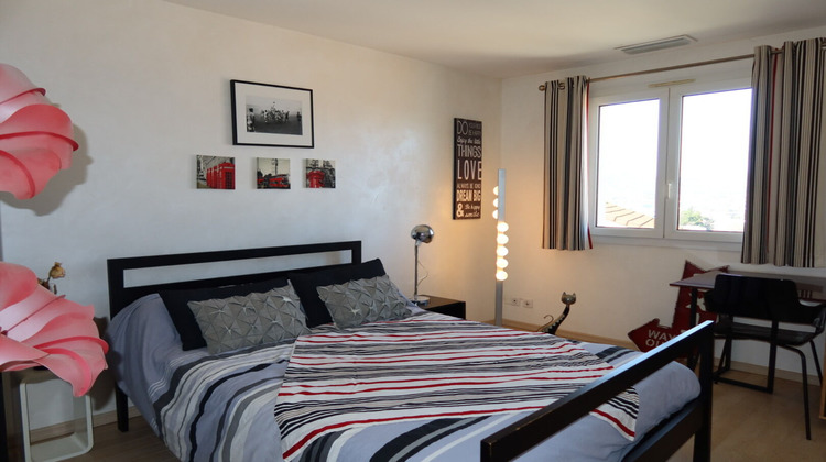 Ma-Cabane - Vente Maison COURNON-D'AUVERGNE, 206 m²