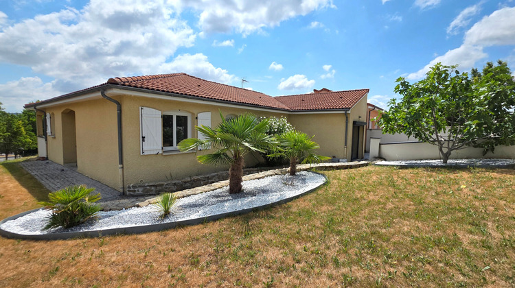 Ma-Cabane - Vente Maison COURNON-D'AUVERGNE, 138 m²