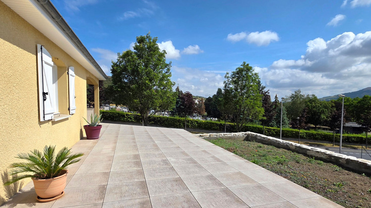 Ma-Cabane - Vente Maison COURNON-D'AUVERGNE, 138 m²