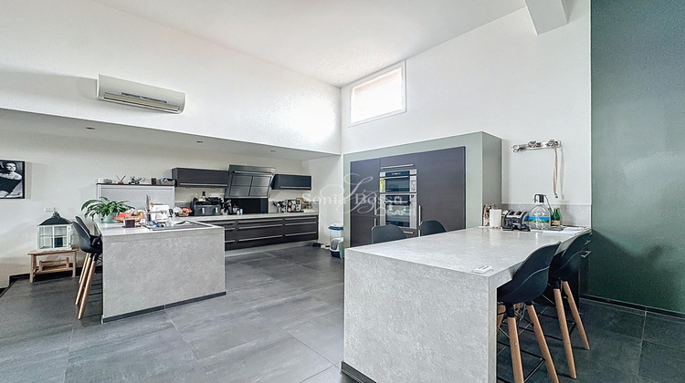 Ma-Cabane - Vente Maison Courrieres, 320 m²