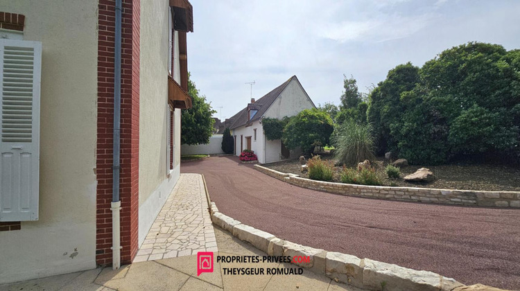 Ma-Cabane - Vente Maison COURTENAY, 201 m²