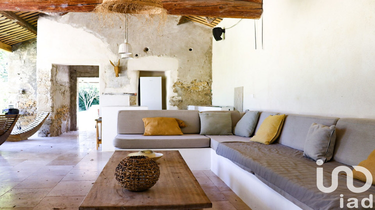 Ma-Cabane - Vente Maison Courthézon, 219 m²