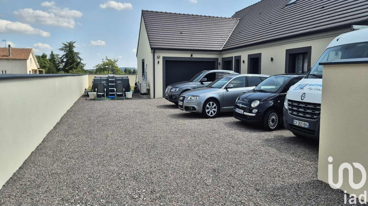 Ma-Cabane - Vente Maison Courtois-sur-Yonne, 238 m²