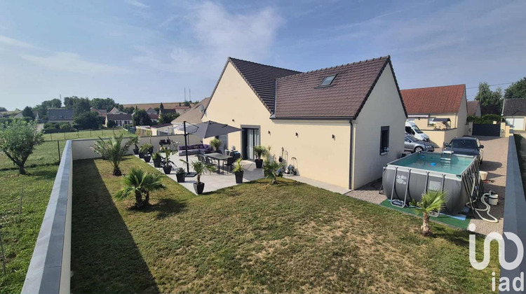 Ma-Cabane - Vente Maison Courtois-sur-Yonne, 238 m²
