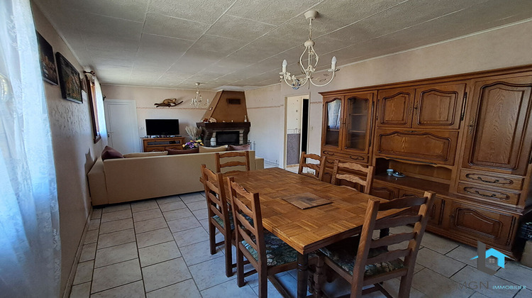 Ma-Cabane - Vente Maison COURVILLE-SUR-EURE, 88 m²