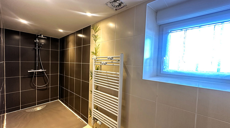 Ma-Cabane - Vente Maison COURVILLE-SUR-EURE, 140 m²