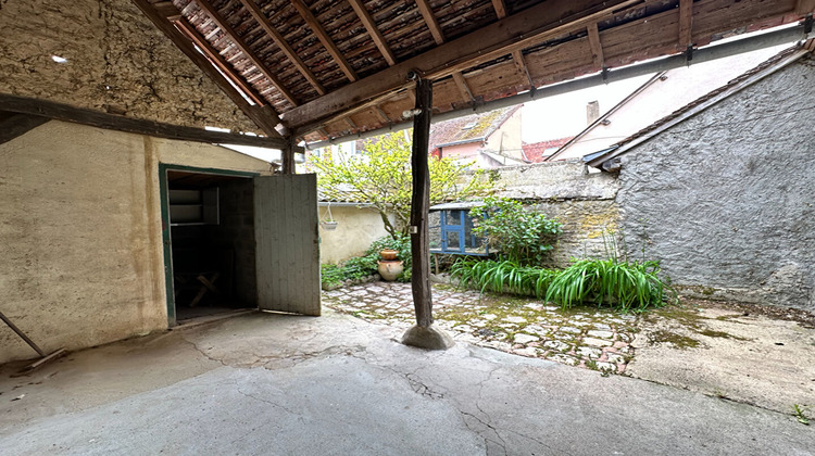 Ma-Cabane - Vente Maison COURVILLE-SUR-EURE, 115 m²