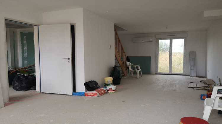 Ma-Cabane - Vente Maison COURVILLE-SUR-EURE, 85 m²