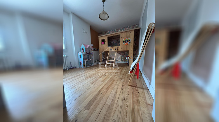 Ma-Cabane - Vente Maison COUTRAS, 227 m²