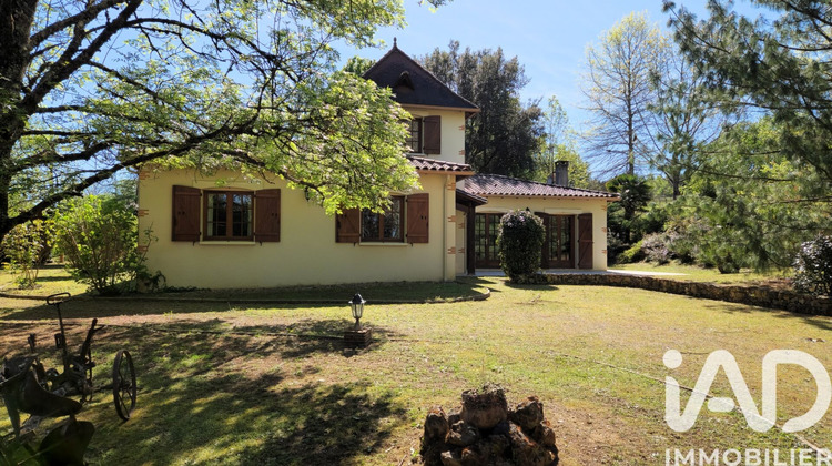 Ma-Cabane - Vente Maison Couze-Et-Saint-Front, 140 m²