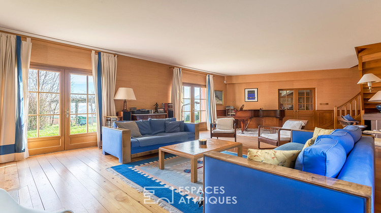 Ma-Cabane - Vente Maison COUZON-AU-MONT-D'OR, 248 m²