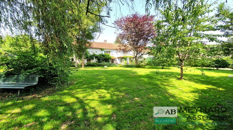 Ma-Cabane - Vente Maison Crécy-la-Chapelle, 281 m²